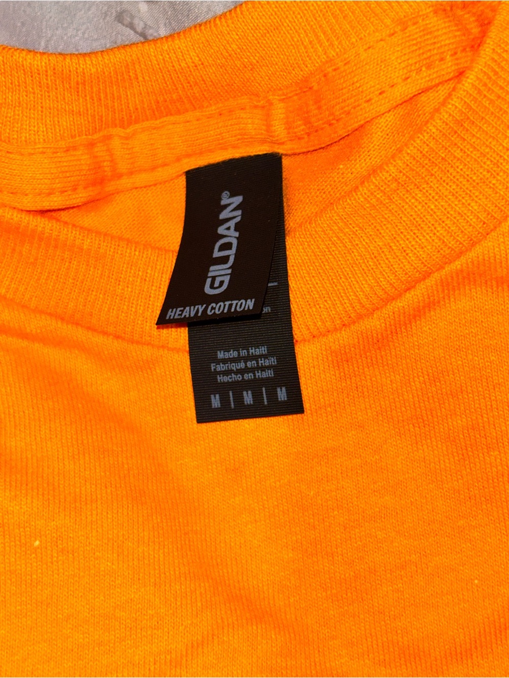 Gildan Spooky Season Halloween Graphic Tee Orange Size Medium NWOT - Picture 4 of 4